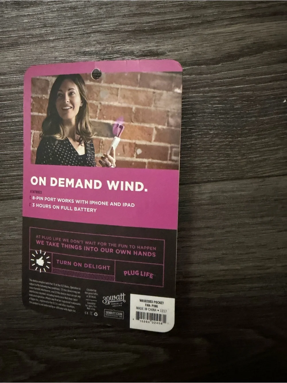 Pocket Fan Plug-In for iPhone & iPad - Pink
